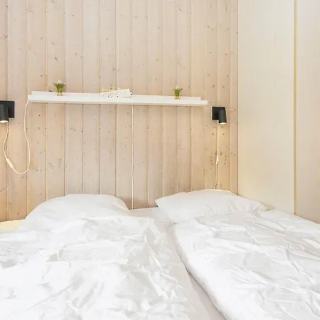 12 Person In Vakantiehuis