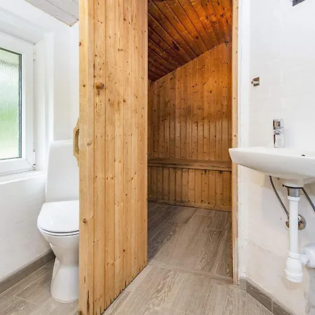 12 Person In Nordborg