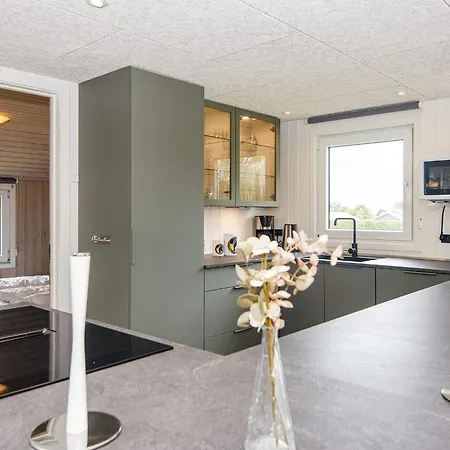 Vakantiehuis 12 Person In